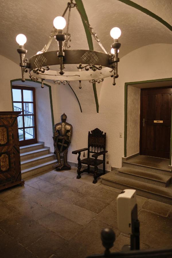 Wirtshaus Im Schloss Fuersteneck Fursteneck Dış mekan fotoğraf